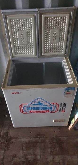 Продам морозильник Xing