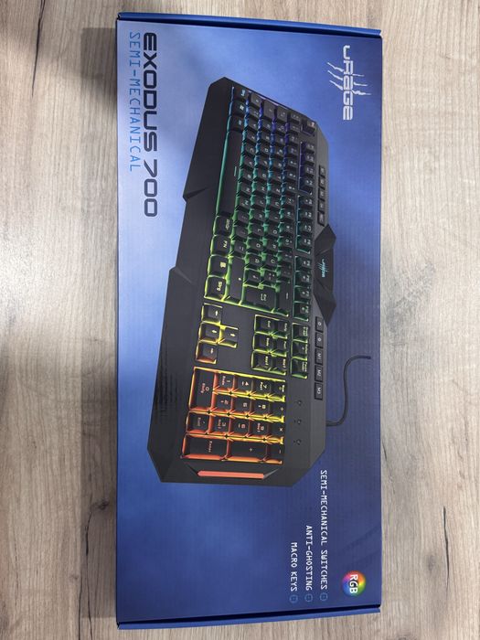 Tastatura gaming Hama uRage Exodus 700 iluminare RGB