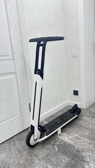 Электросамокат Segway-Ninebot