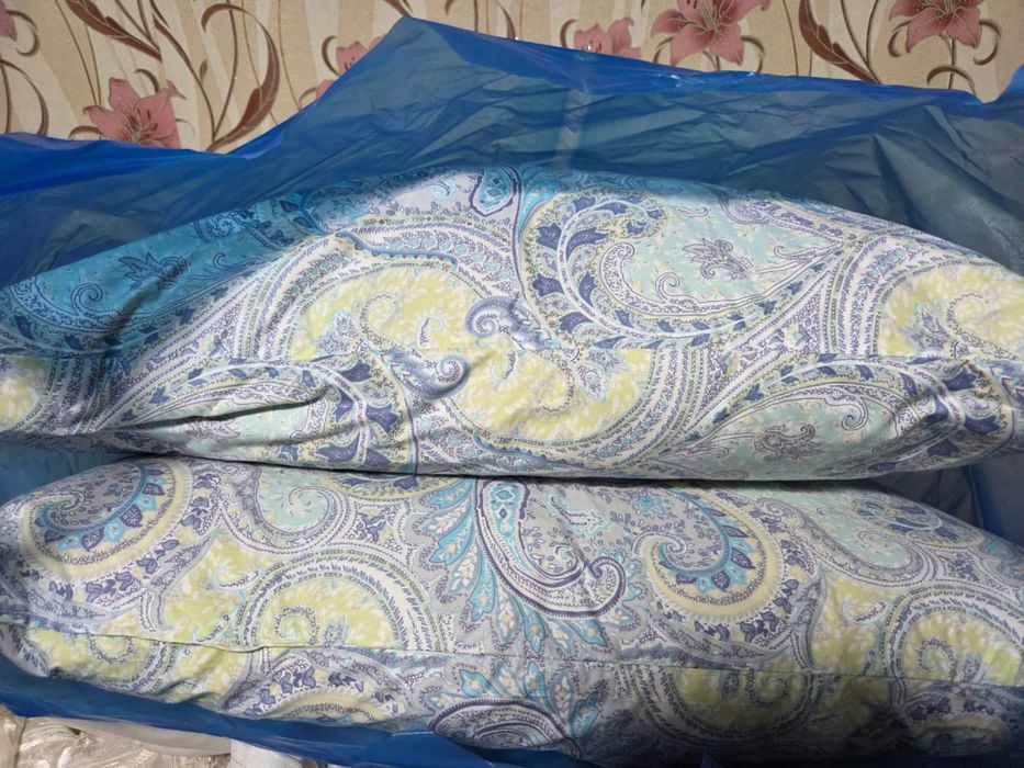Подушки из пера новые