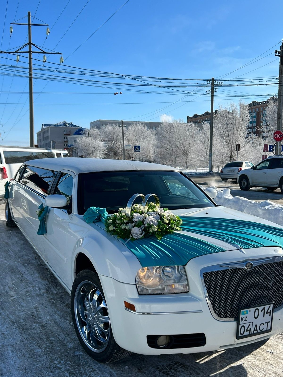 Лимузин актобе аренда авто картеж кортеж выписка из роддом - Аренда авто  Кызылжар на Olx