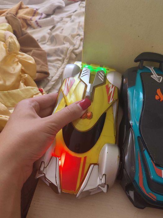 Различни коли. Hot wheels