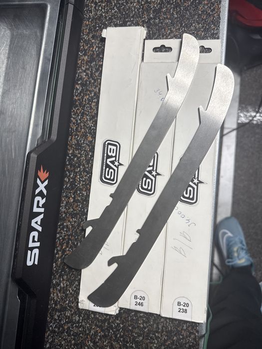 Лезвия для коньков