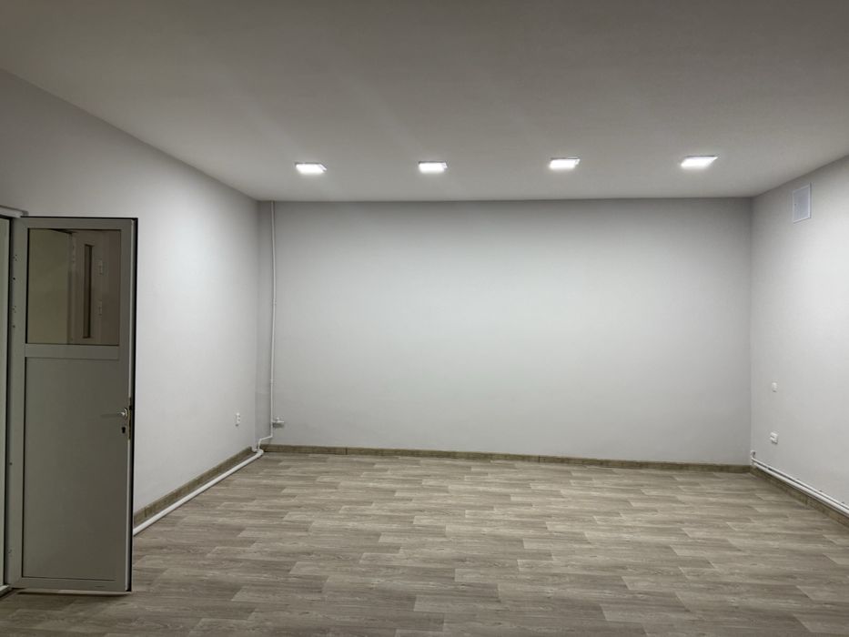 Сдается помешение под офис певый этаж Чиланзар