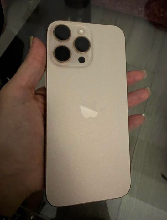 iPhone 16 pro max