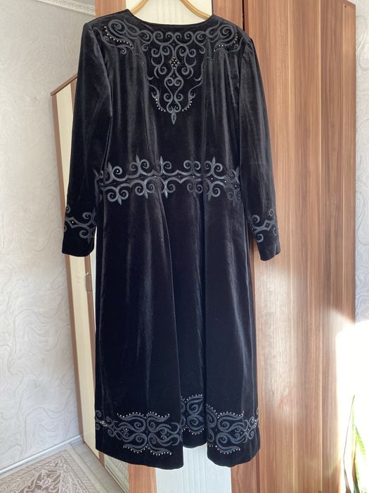 Шапан Көйлектер сатылады