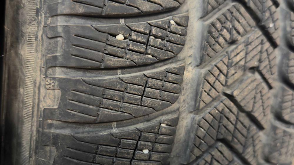 Set 4 anvelope iarna Pirelli Scorpion Winter 275/55 R19 111H MO