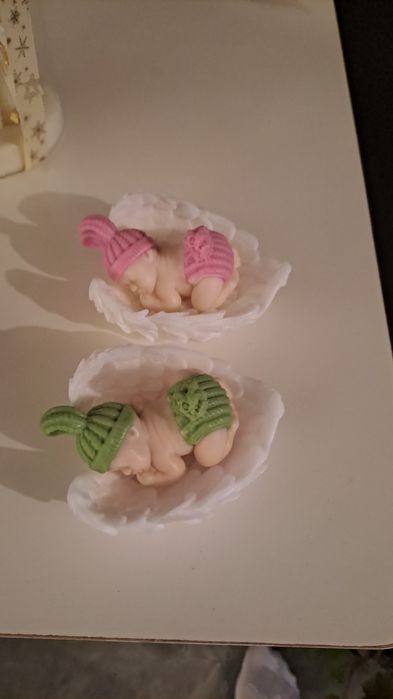 Mărturii din sapun,ceara,gravate