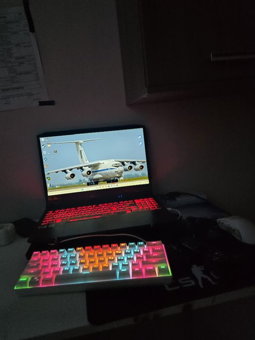 Продам игровой ноутбук