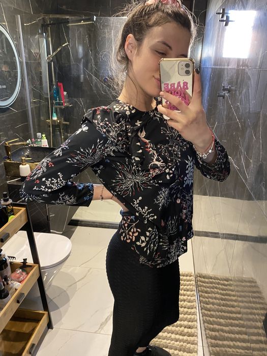 Дамска риза