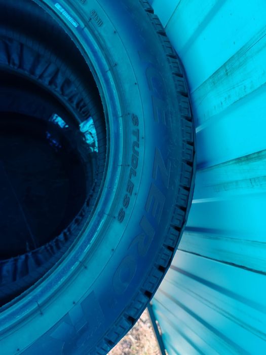 Продам резину Firelli 235/55  R19