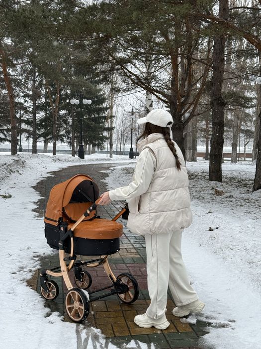 Отличная коляска