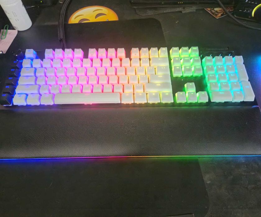 Tastatura Razer BlackWidow V4 Pro Yellow Switches