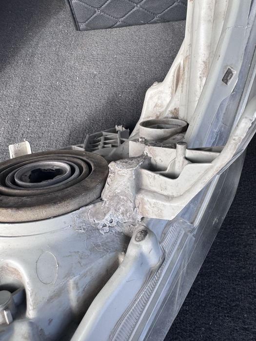 Продам фары Highlander