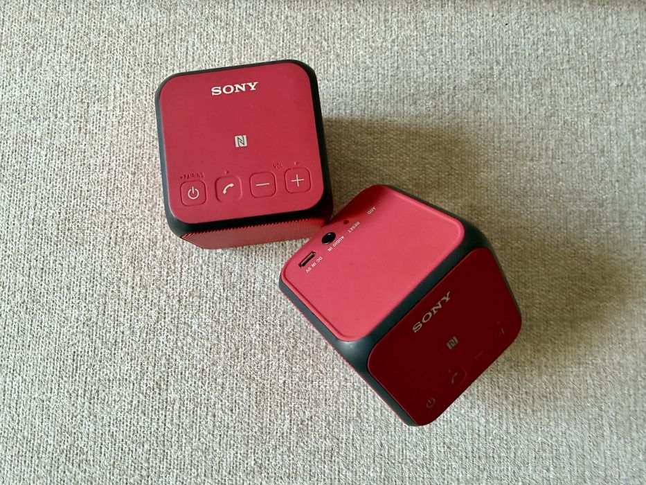 Sony SRS-X11 портативни wireless колони - червени