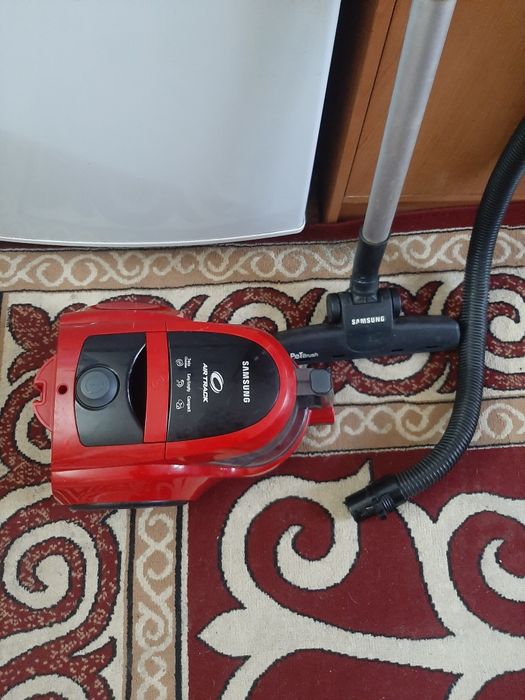 Продам пылесос SAMSUNG.