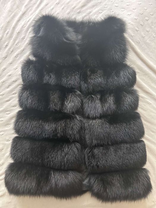 Черен елек от лисица