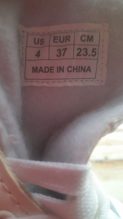 Коньки размер 37