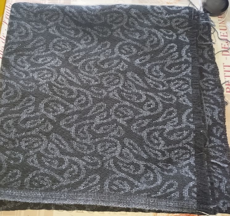 Плат акрил с размери 0.75/150 см.