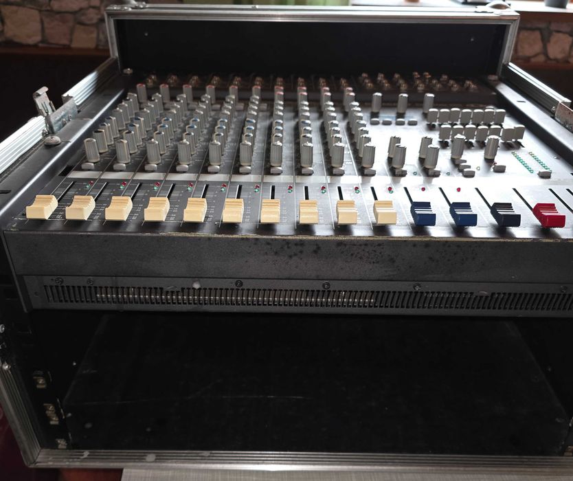 Динакорд Пауармат 1000-1 В кейс.