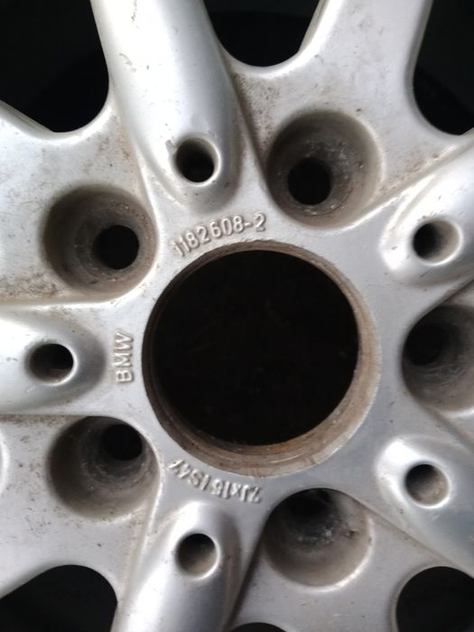 Диск R15.разболтовка 5на120