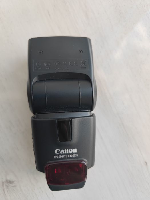 Фотовспышка Meike и Canon