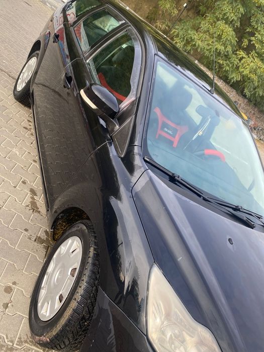 Vând ford focus 2008