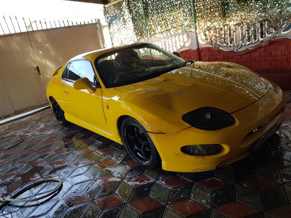 Мицсубиси ФТО 1995 года