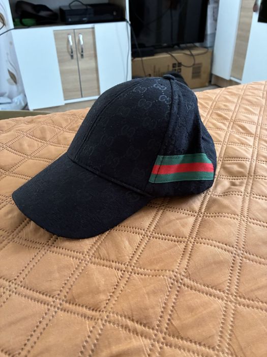 Sapca gucci noua