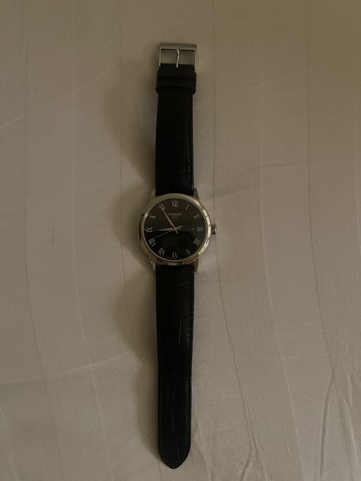 Продам наручные часы Tissot