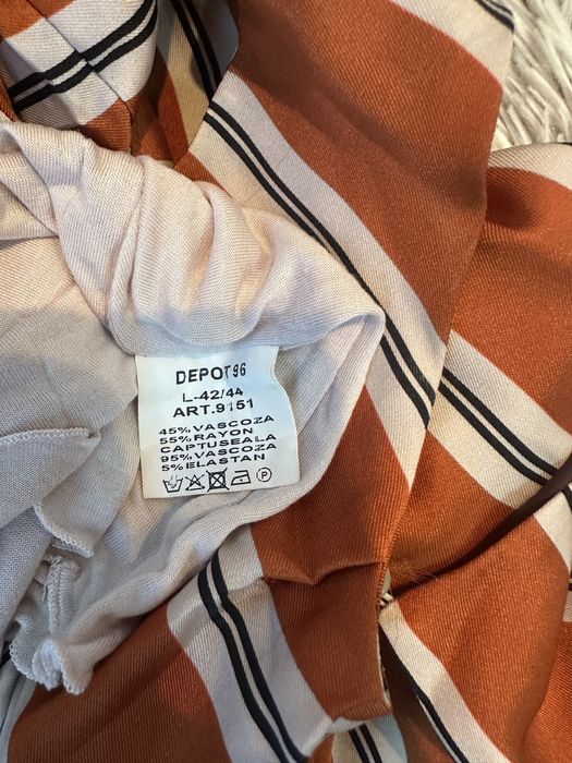 Haine dama aproape noi