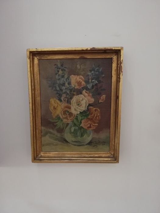 Много красива, стара картина. Цветя.