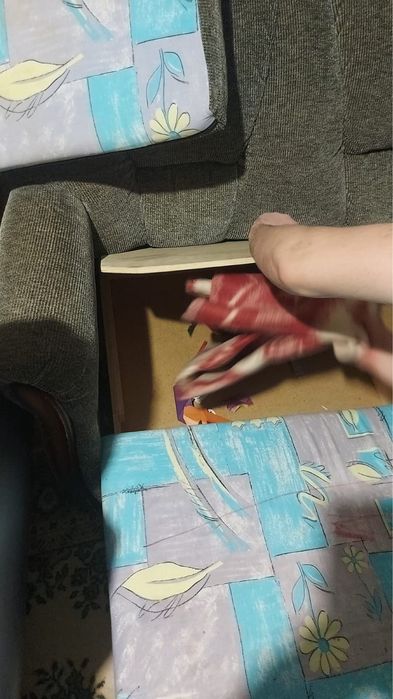 продаем раскладной  диван