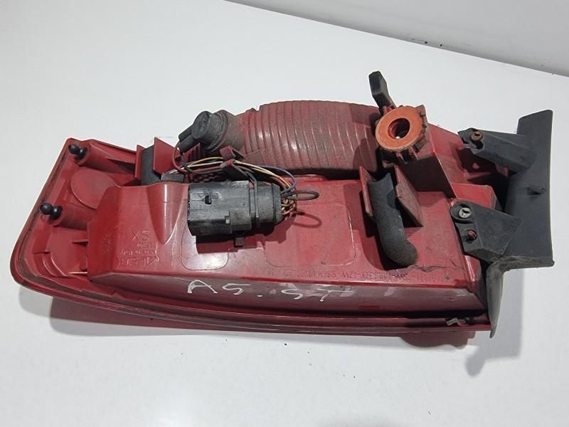 Stop stanga led aripa (cu defect) Audi A5 (2007-2011) [8T3] 8T8945095D