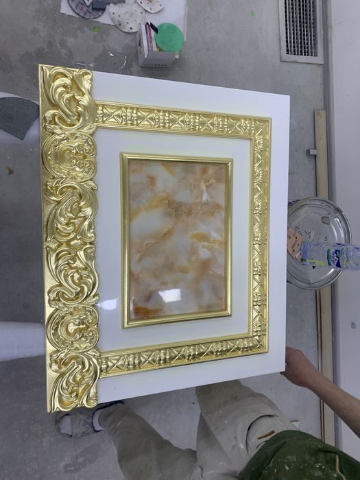 Mebel dekor hizmati potal bilan oltinrangda bezash