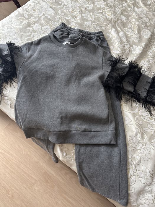 Одежда по 5 000 тенге