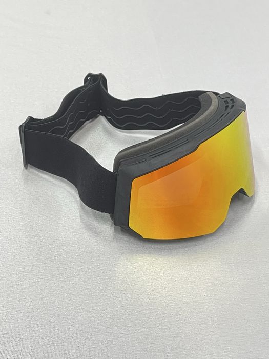 Горнолыжные очки