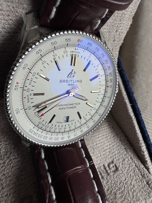 Breitling Navitimer, в гаранция, практически нов