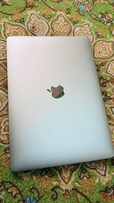 Macbook M1 air 13.3   16/512