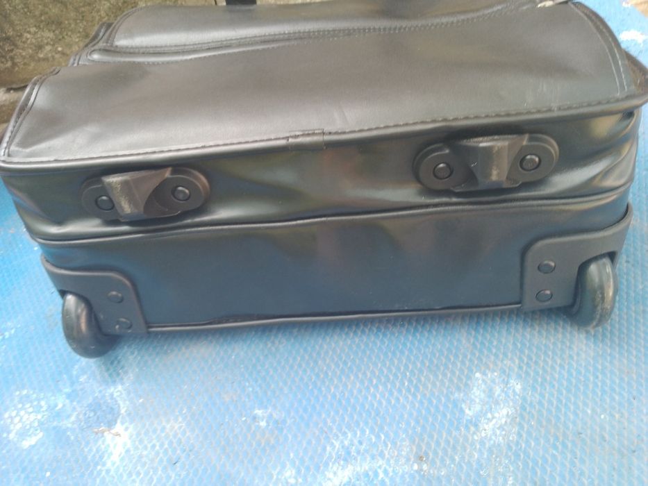 McKlein USA-кожена пътна чанта за лаптоп -органайзер