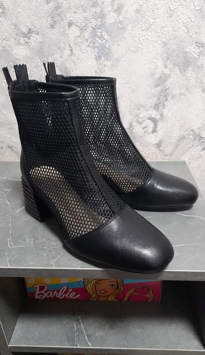 Новые демисезонные ботильоны