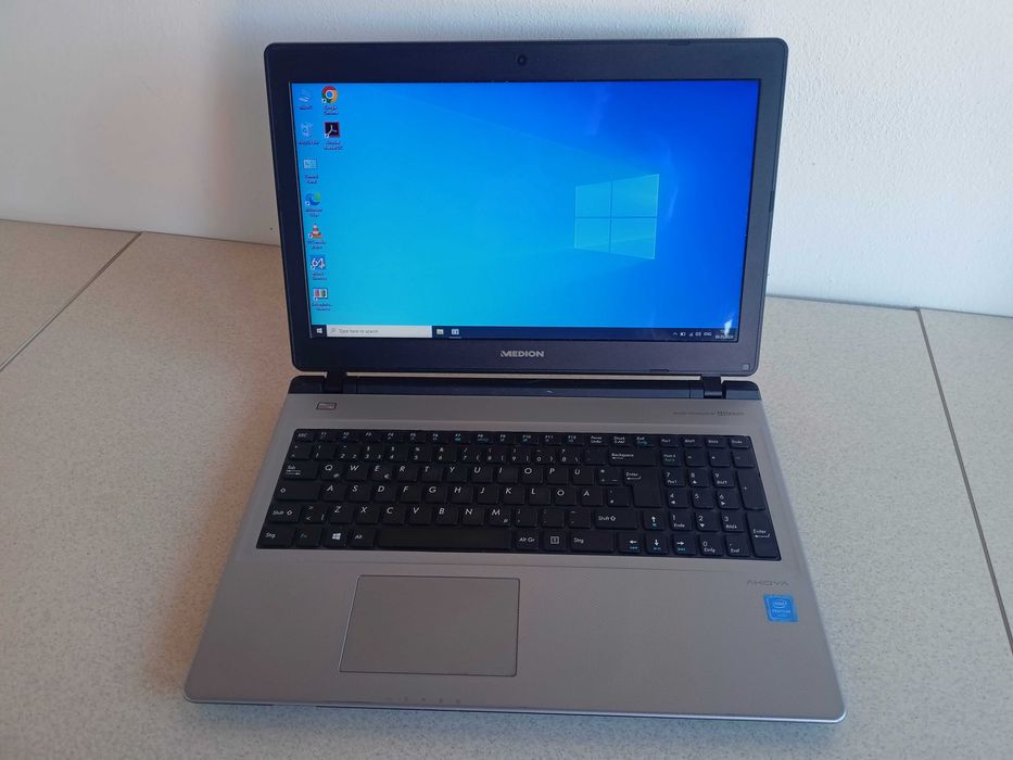 Laptop Medion E6429 disp 15,6 Pentium 4405u ram 8 ddr4 ssd 128g Bat 5H