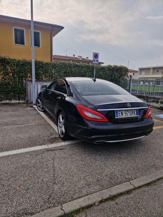 MERCEDES-BENZ CLS 2012 — imagine 2