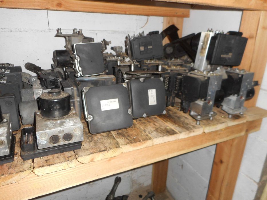 АБС - ABS и серво помпа помпи за Мерцедес