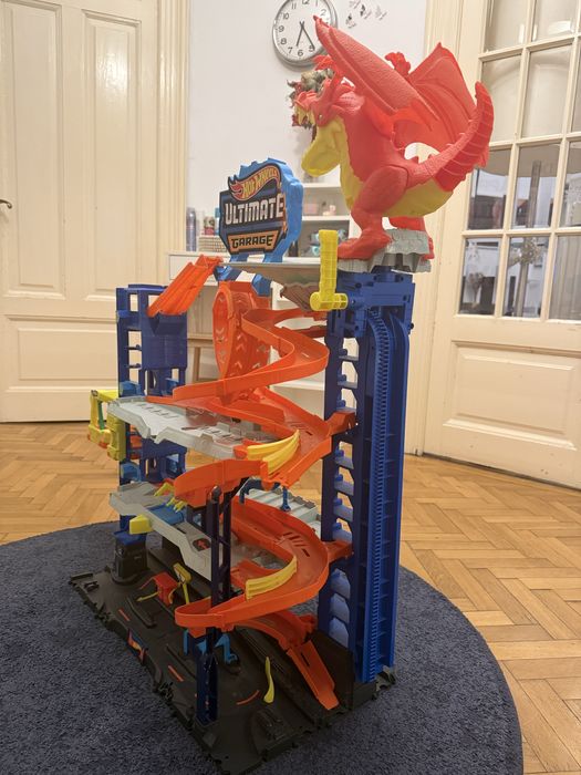 Hot Wheels Ultimate Garage - garaj masinute masini copii