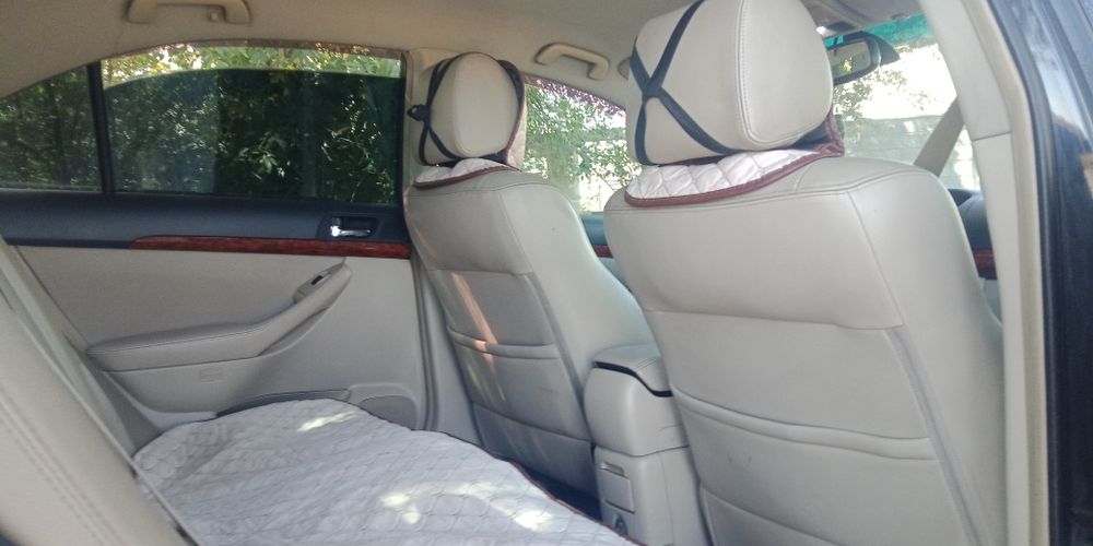 Продам тойота авенсис