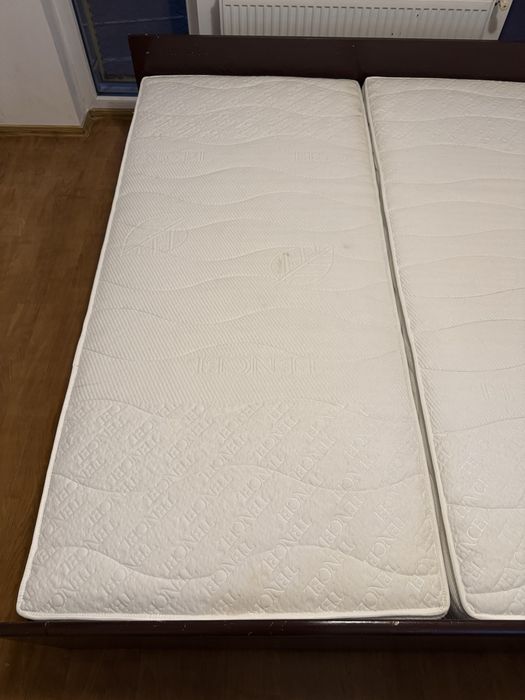 Pat 1.8 x 2 m cu 2 saltele incluse