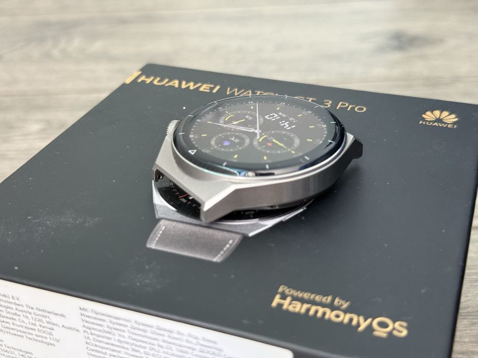 Huawei Watch GT 3 PRO, Leather Strap, Gray.
