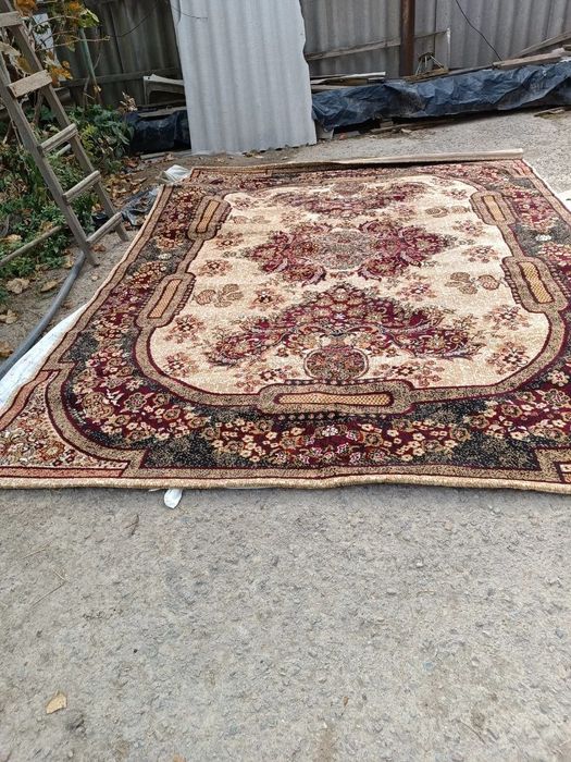 Ковёр 2,5/3,5 новый