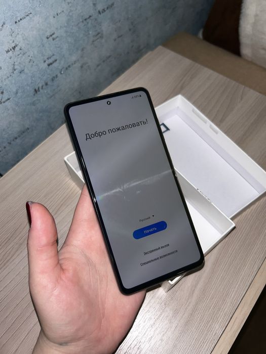 Телефон Samsung Galaxy A52